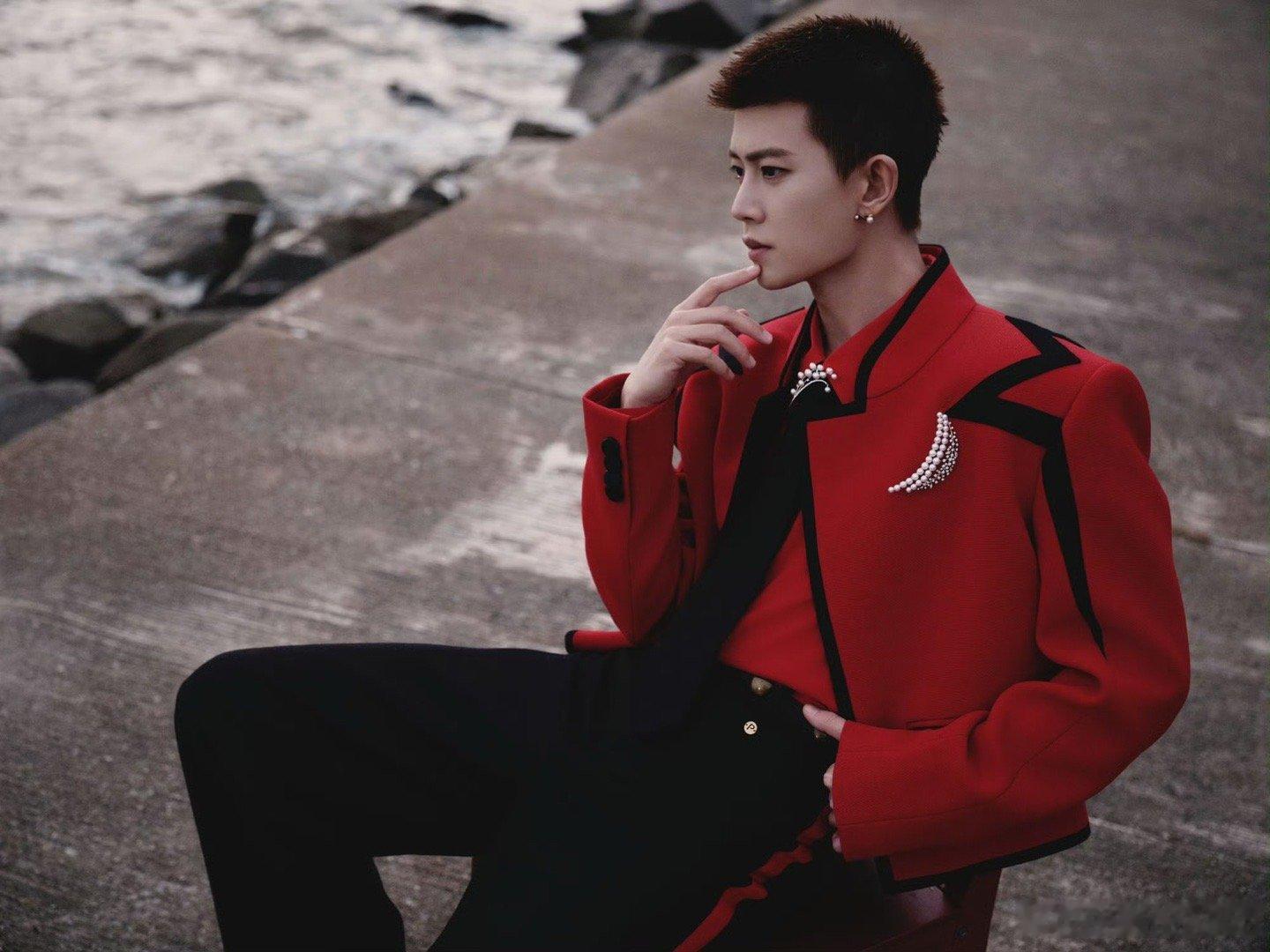 任嘉伦全新音乐专辑 任嘉伦全新音乐专辑《37·单枪匹马》预告，又闷声干大事！