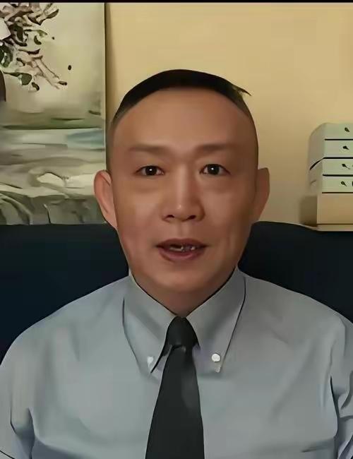 我跟你说个挺有意思的事儿，就前几天，4月29号晚上，那个卢麒元你们还记得吧？就是