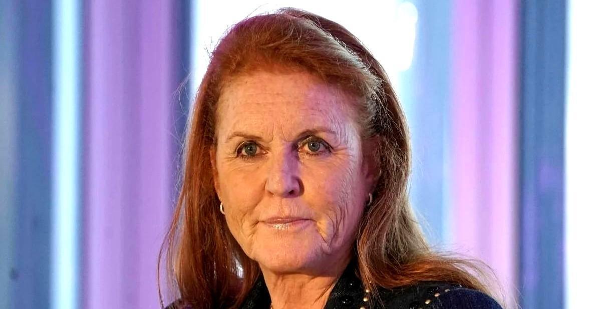 快讯！快讯！
 
据媒体报道，英国王室突然宣布了对内部住房安排的调整，涉及安德鲁