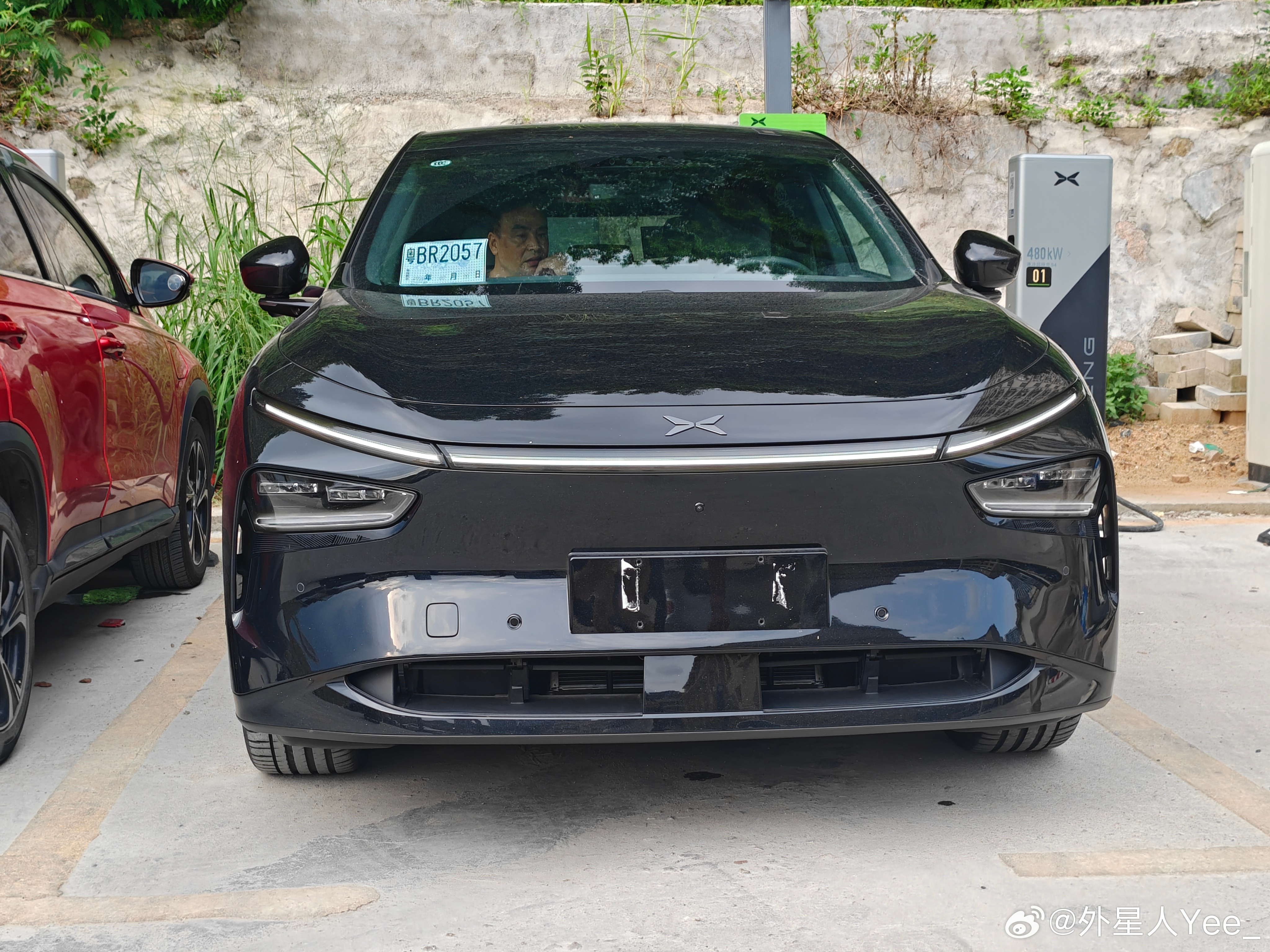 来小鹏充电碰到小鹏g7 ，销售带客户来测充电的，客户对多少 kw 什么 C 的电