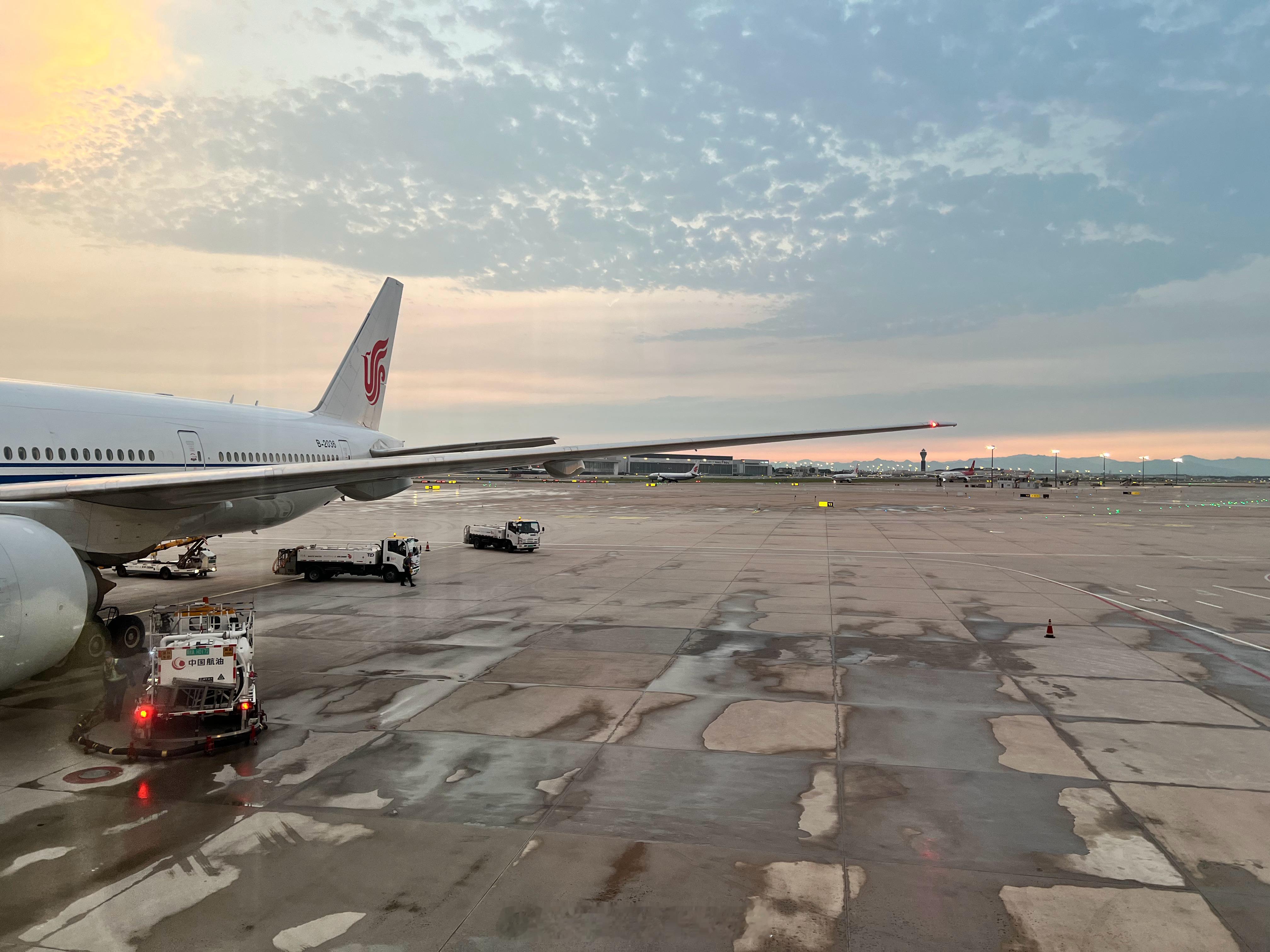 到北京了，已经下过了雨我的日常plog  ​​​