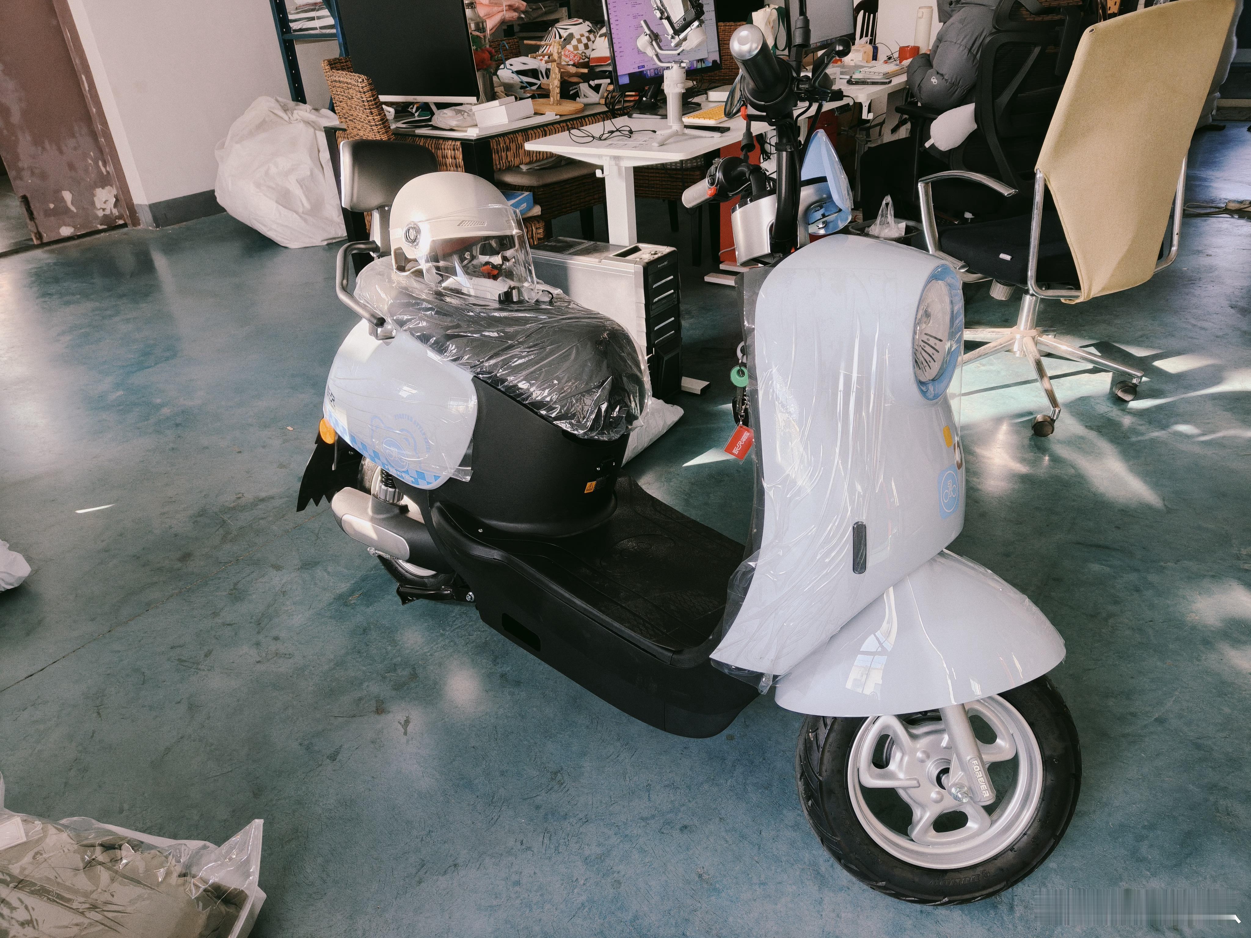 抽给大家！很多人私信我想看更多电瓶车视频老是白嫖我哥也不好今天在我哥那边斥巨资买