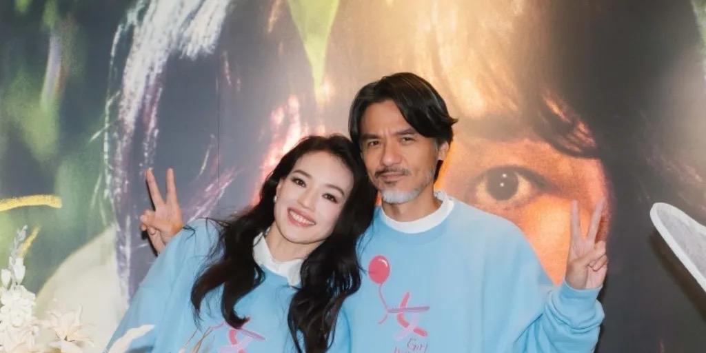 近日，舒淇首部自导自演的电影《女孩》在香港举行首映礼，星光熠熠。不仅有钟镇涛、吕