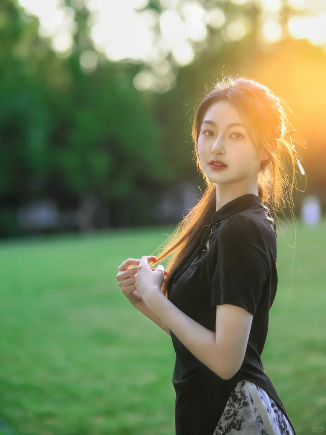 劝退贴！童话里都是骗人的，都说用相机拍照好看，结果我带上我的祖传索尼配适马85/...