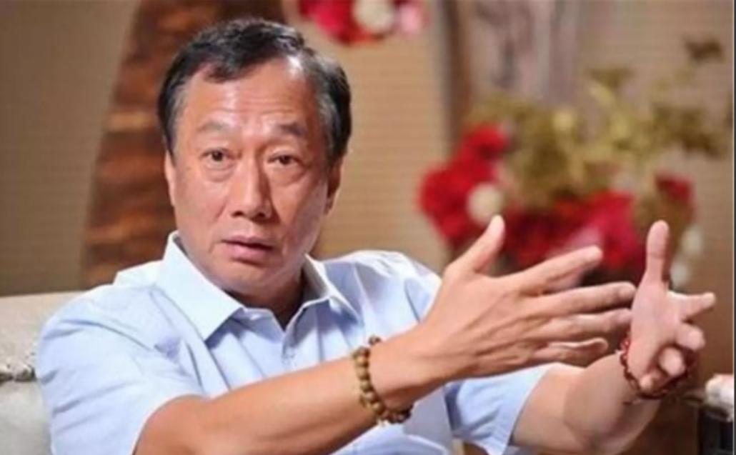 富士康崩得太突然！郭台铭绝对没料到，以前大陆工厂灯火通明的代工巨头，如今像破气球