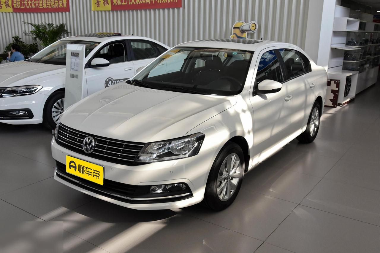 跑长途选轿车还是SUV？我站轿车，理由跟你说透
 
老铁们，今儿唠个跑长途选车的