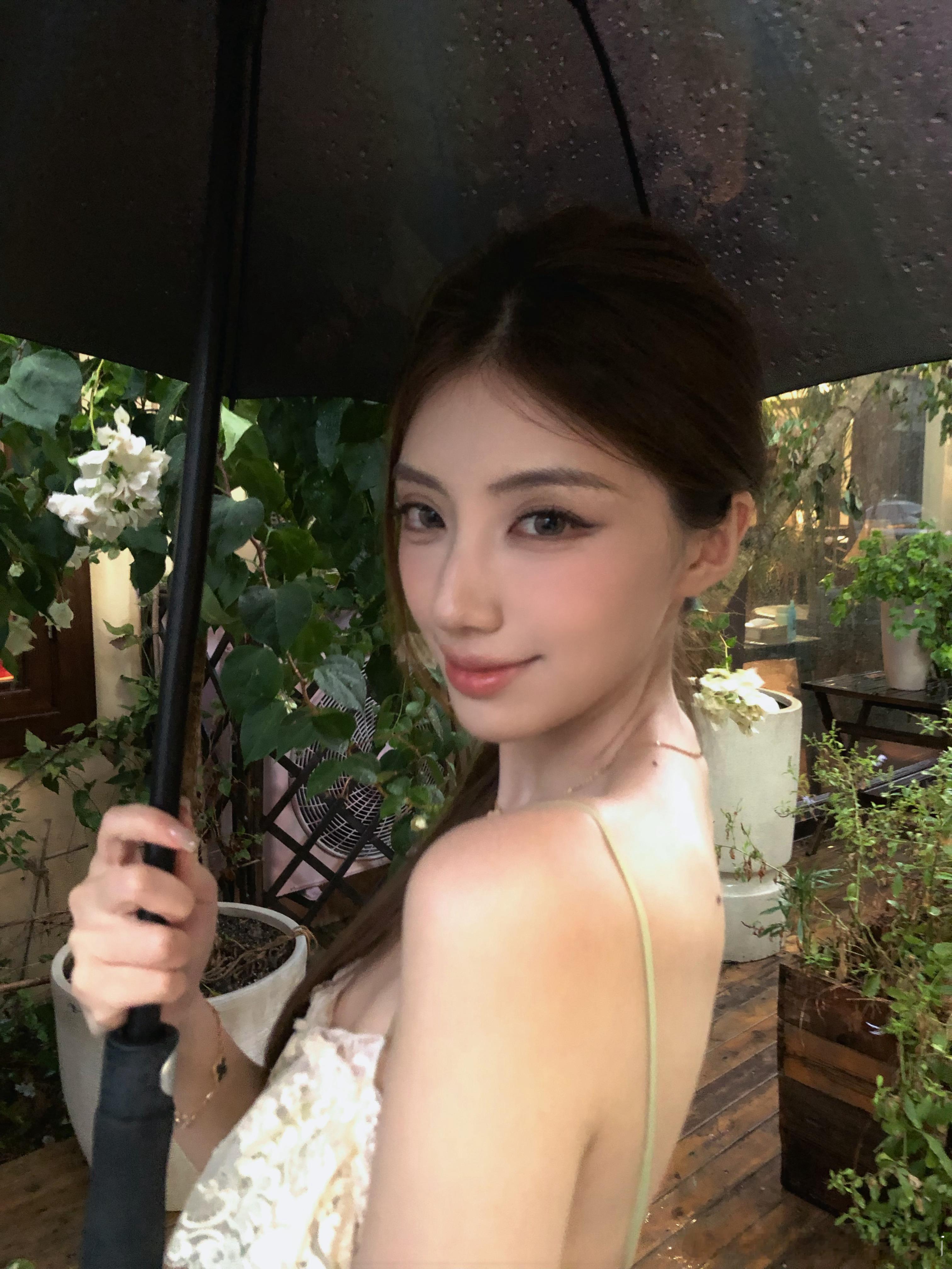 🌧️🍃 