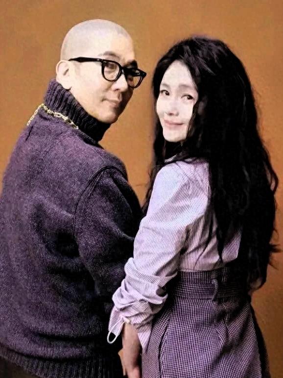 大S走后第几个月了？具俊晔还在台湾。

没回韩国，没接商演。有网友在玫瑰园偶遇他