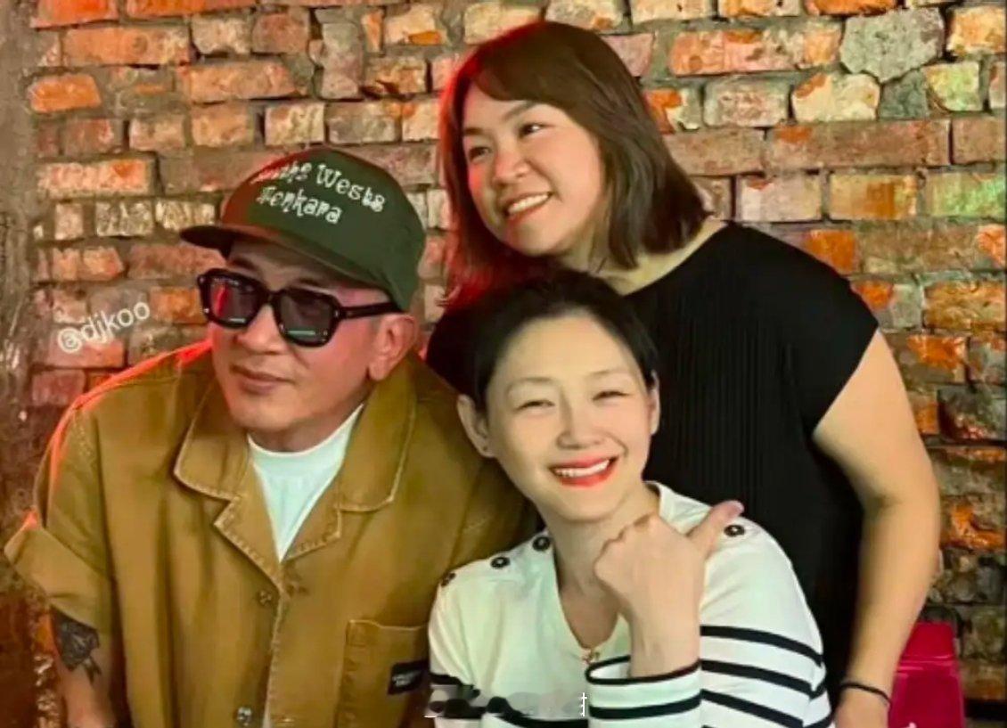 具俊晔疑似回应与大S婚变具俊晔最近在韩国演出时，开场表演放了与大S从认识到结婚的