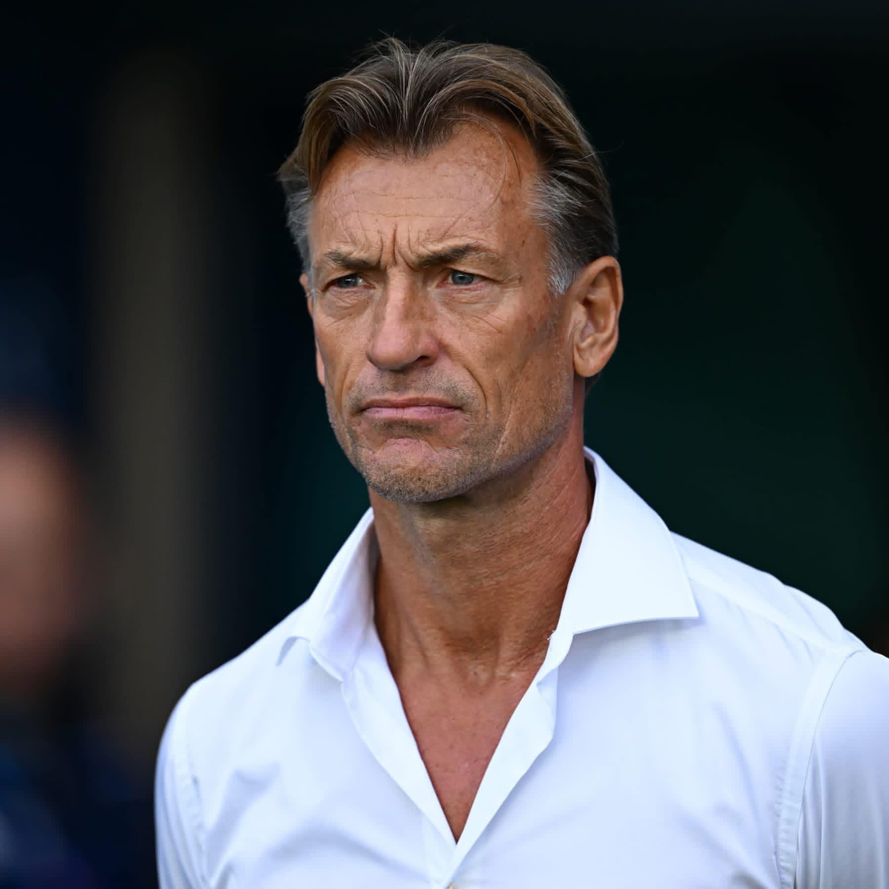 突尼西亞官方宣佈聘請57歲法國教練夏維列納 （Hervé Renard）  作為