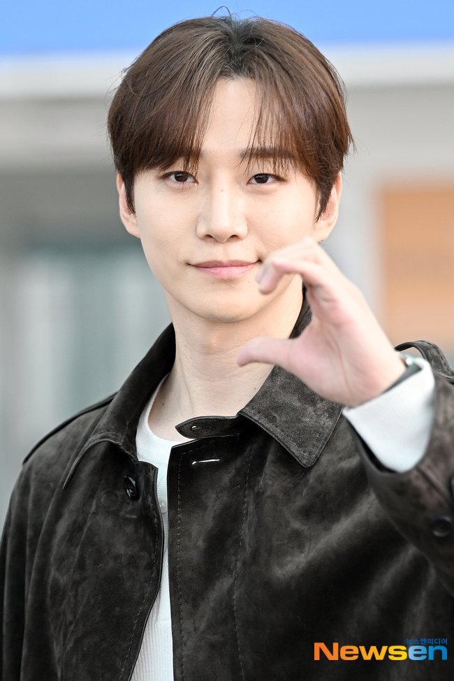2PM 李俊昊261023仁川机场出境新闻图1⃣️ 