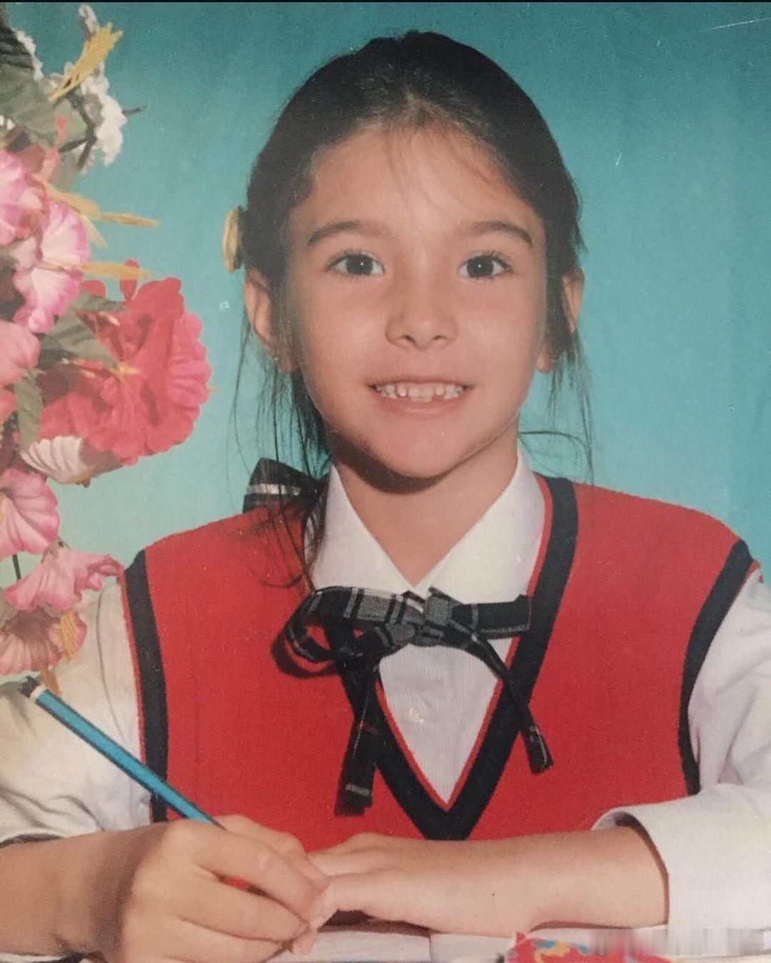 👇 四位女排球员的童年时代，你能认出她们吗？ ​​​