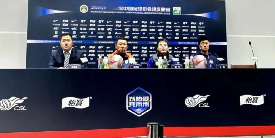 赛前发布会崔康熙透露球队会进行一定的轮换，黑崎久志：期待能够为球迷奉献一场比较激