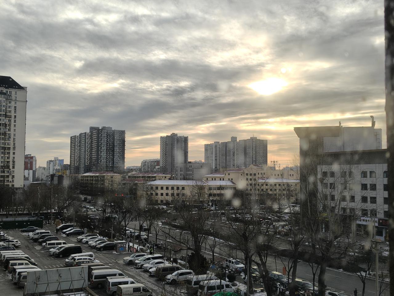 .冬日暖阳，正如古人云：“岁寒，然后知松柏之后凋也。”✨愿每个努力的日子，都如这