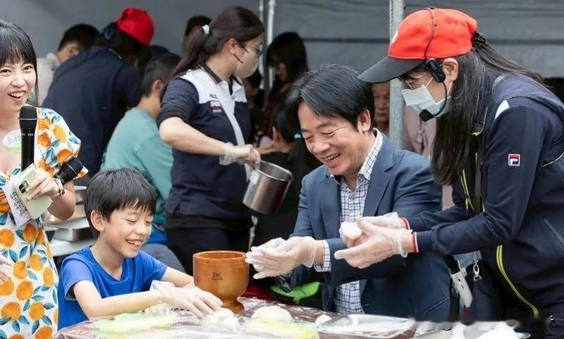 5月10日，这一天是母亲节，台湾方面公开喊话大陆，赖清德表示，母爱并不总是宏大的