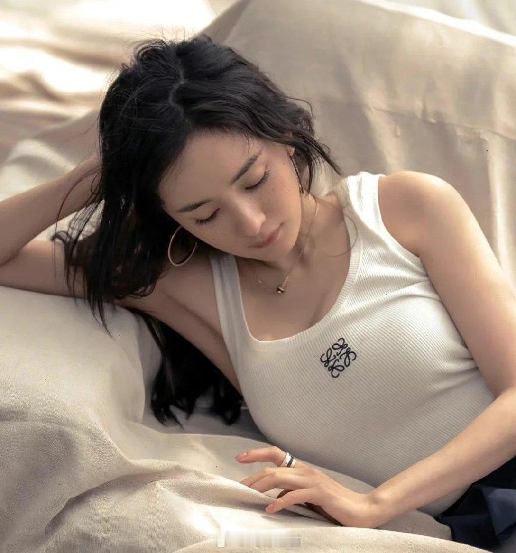杨幂[色][舔屏][爱慕][爱慕][爱慕][爱慕][爱慕][爱慕][爱慕][爱慕