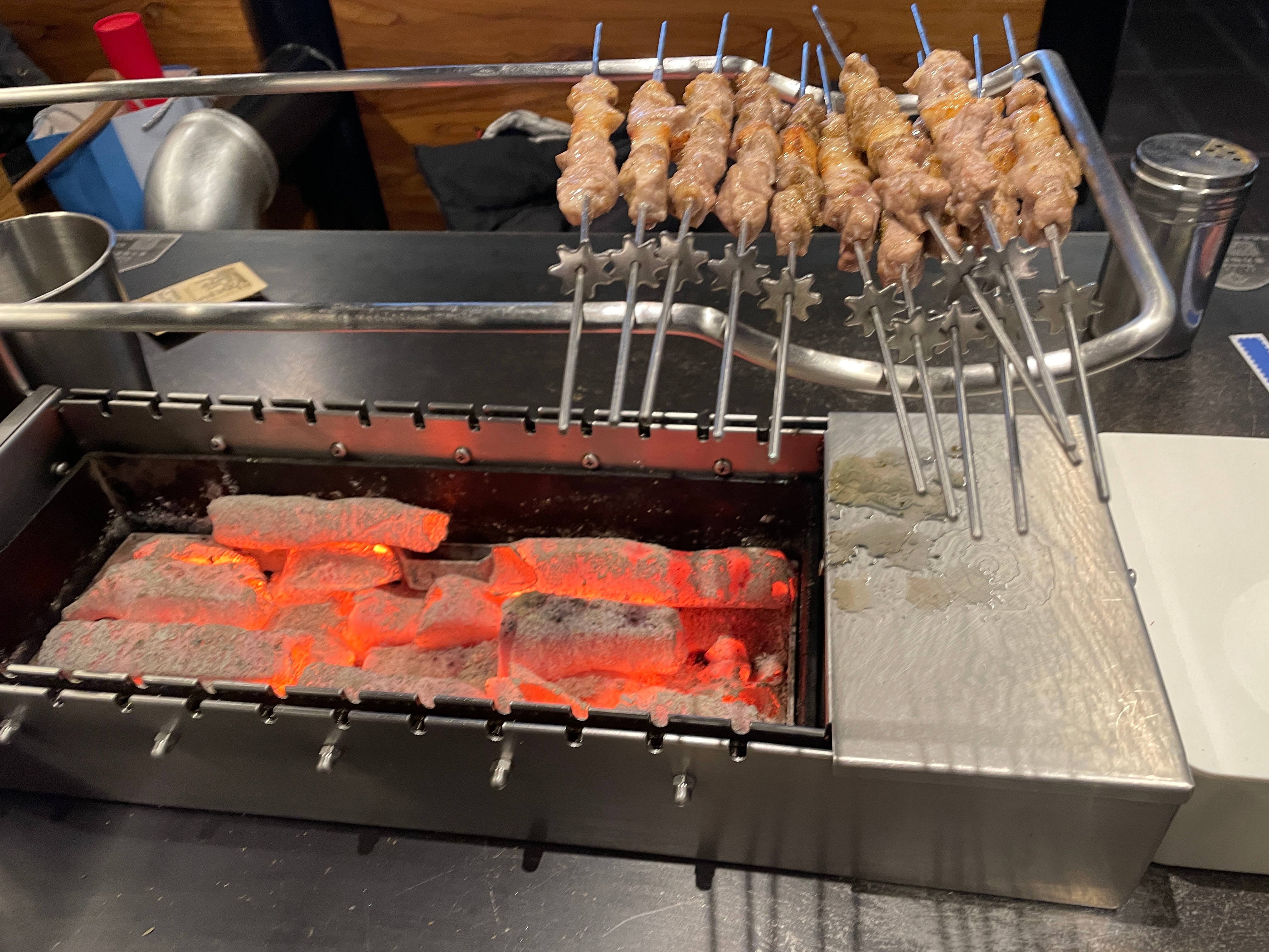 好大雪打不到车Z“别打车了  我接你”嘎“你不是出差”Z“提前安排完回来了，知道