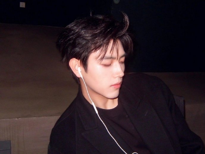 陈飞宇这张脸，完全可以当建模了 