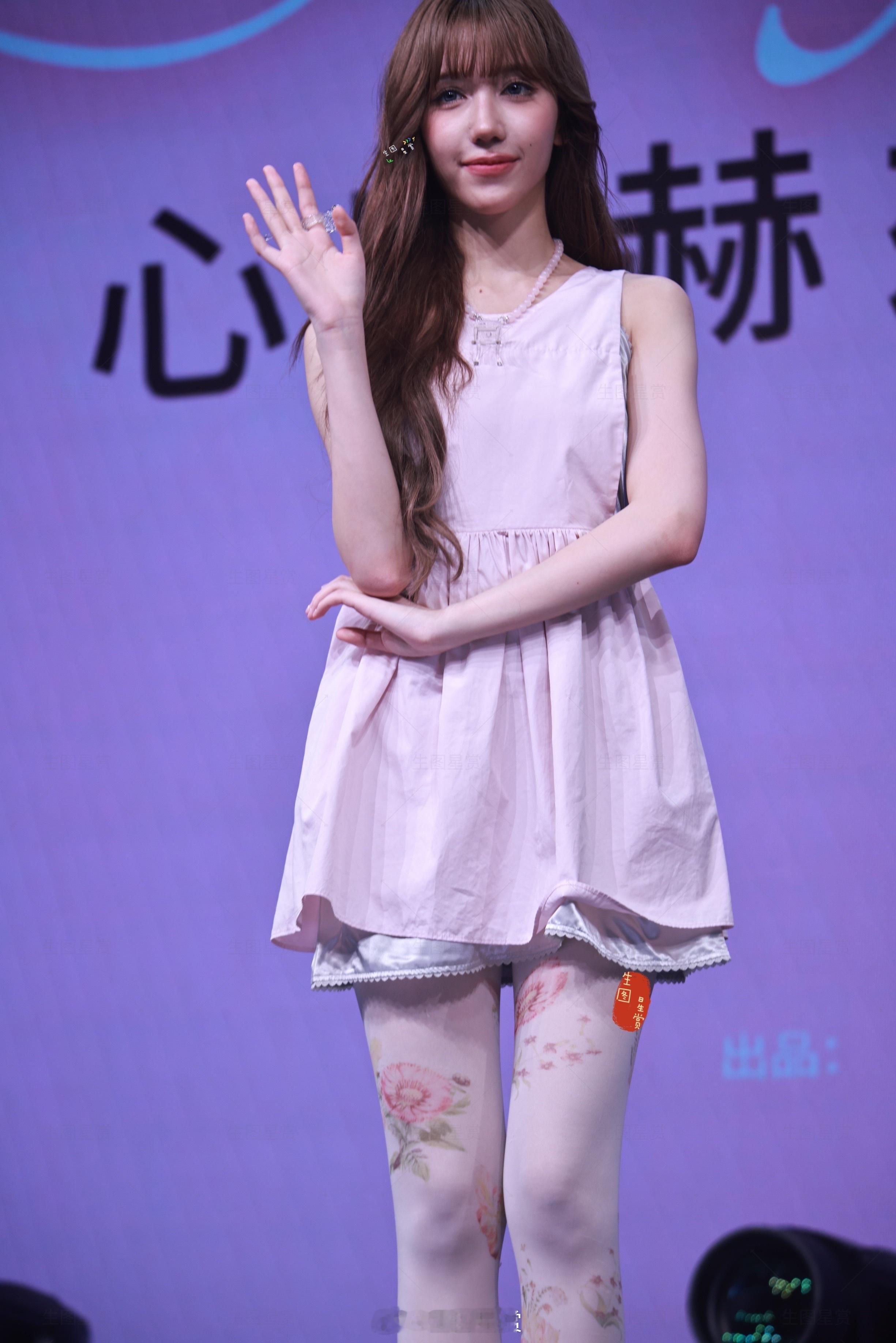陈佳仪上海新歌首唱会生图唱跳俱佳的高妹💃🏻 