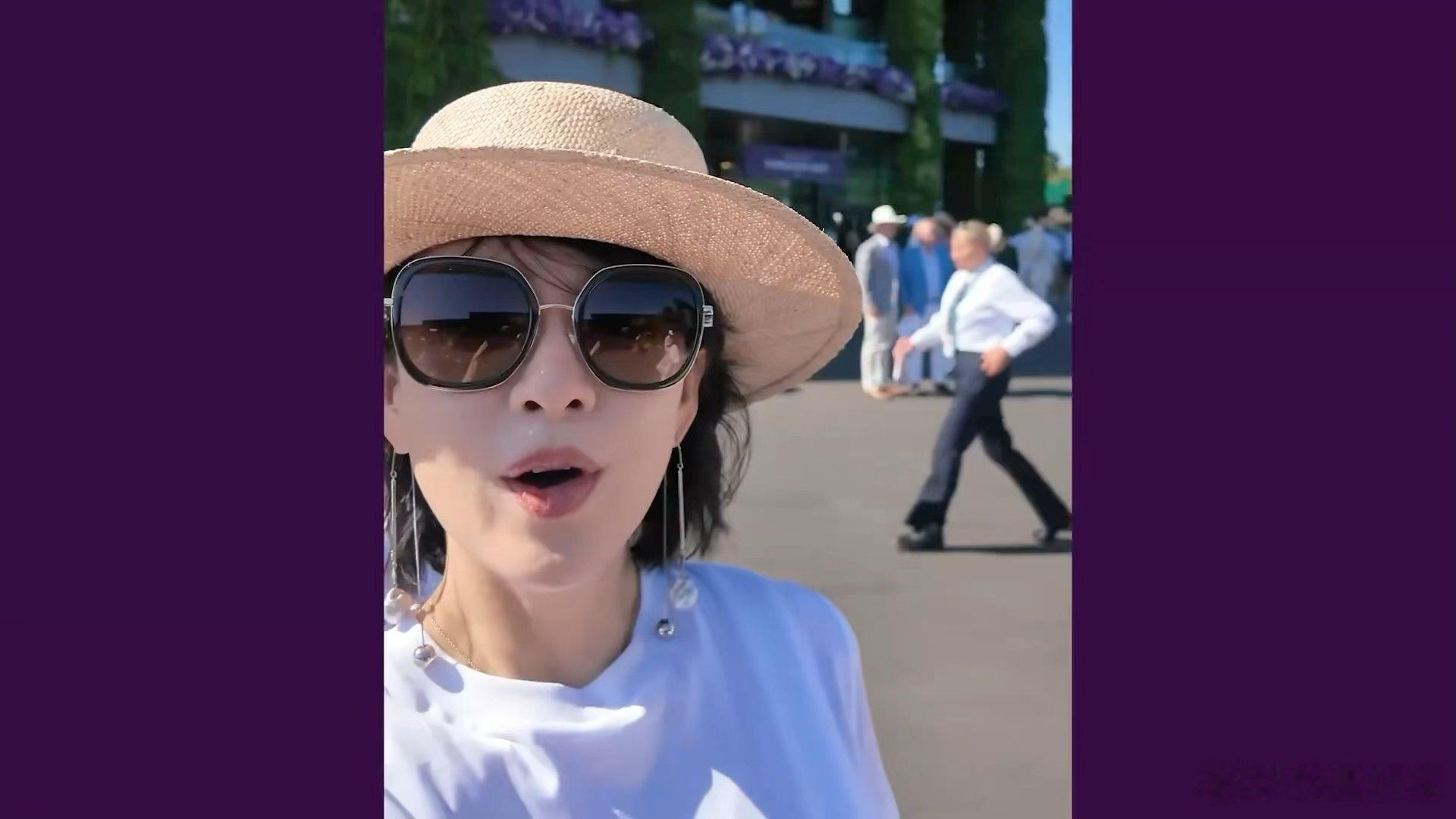 章子怡温网神奇的社交圈章子怡带娃观战温网 顶级人脉和普通妈妈身份完美融合，温网既