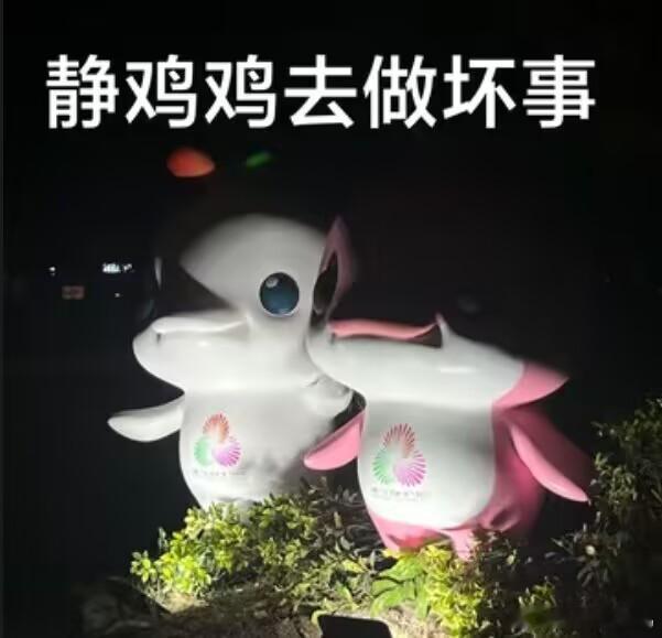 很有意思的比赛，很多回合看起来像上世纪90年代。掘金靠约基奇硬推转换拿到了一些优