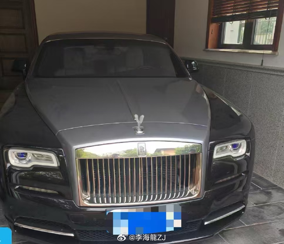 最新购入：20年，顶配魅影，双拼色➕双拼内饰，29000公里 