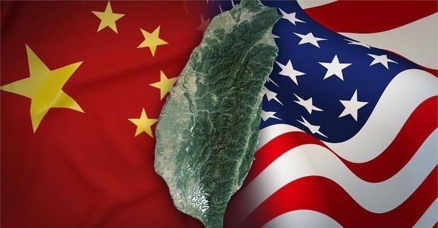 中国必须抓住时机，在特朗普执政期内解决台湾问题，因为特朗普是一个商人出身，他没有