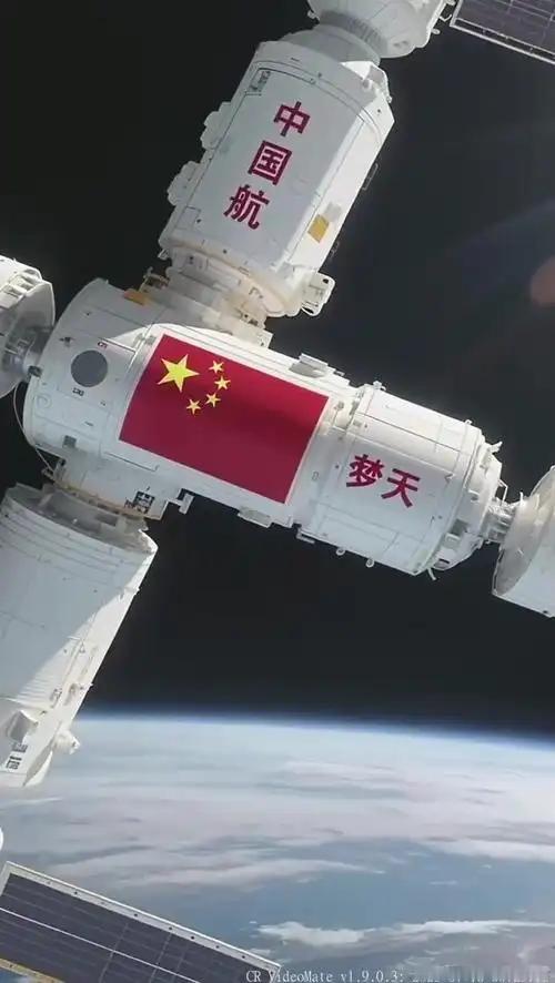 【书声不张，人心不慌：论认知觉醒与生命境界的跃升】
李亚先生曾言：“不读书，终其