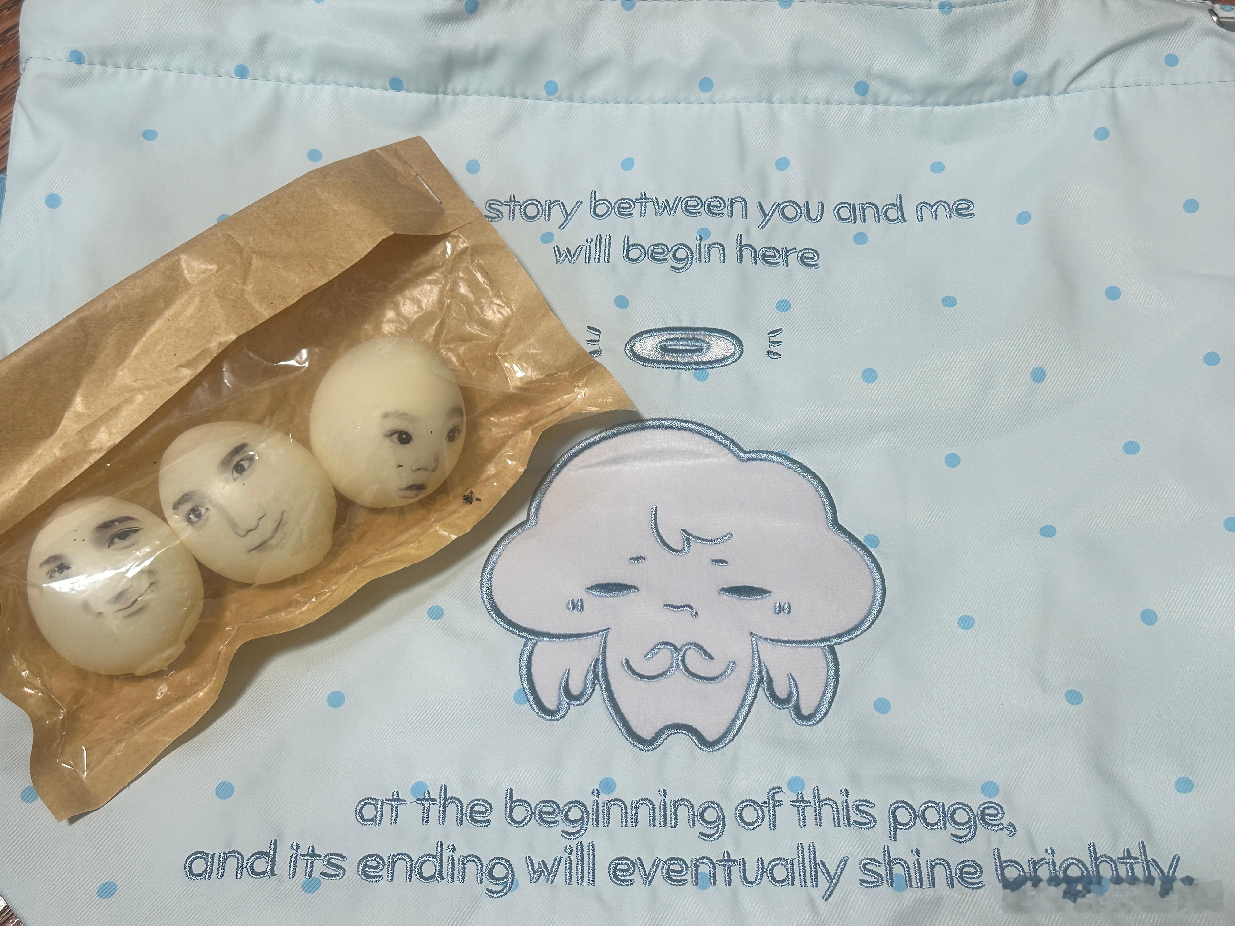 谢谢我宝宝原价转给我的lwsw通勤包！还送了我三个香喷喷的🥚！五公没拿到的🥚