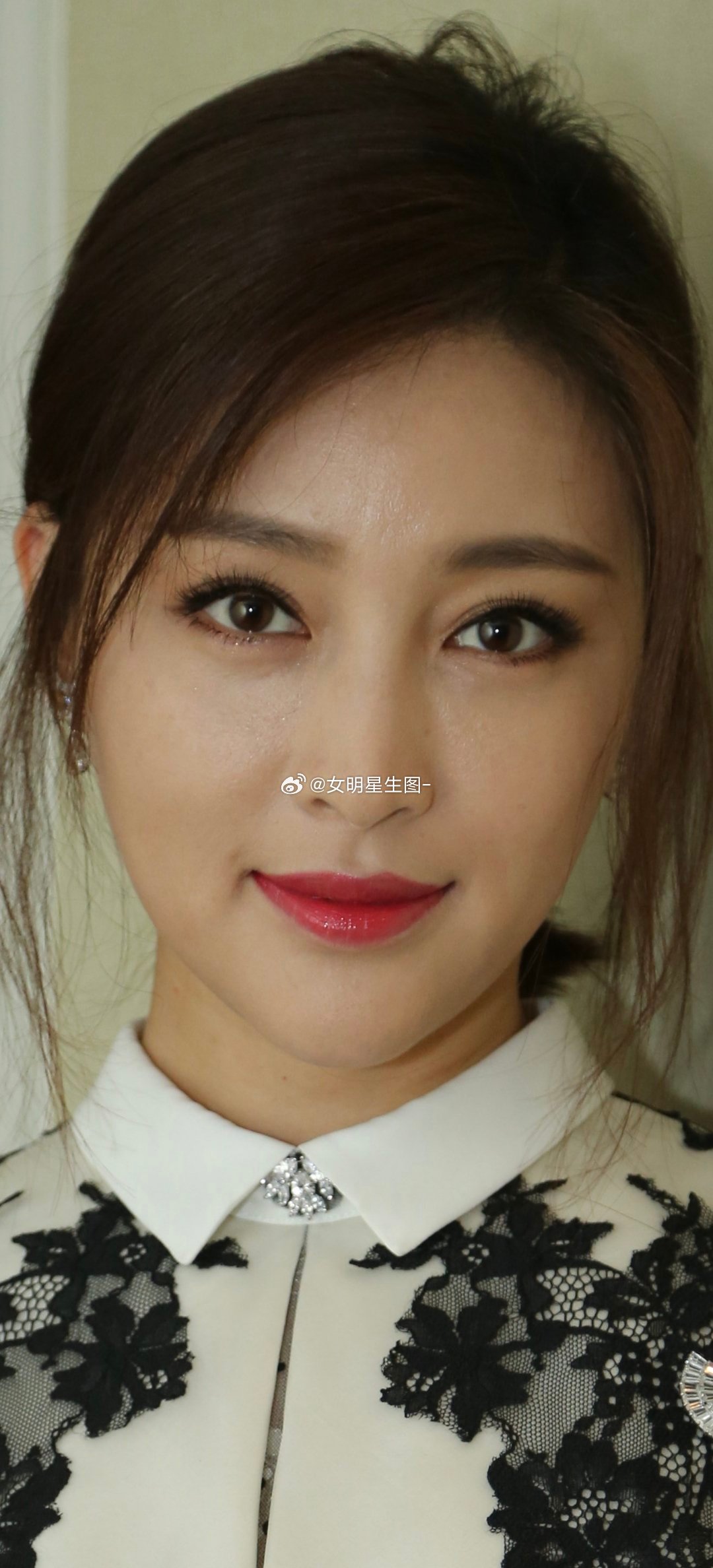 定妆392 甘婷婷透纱抹胸棚拍大图 220P ​​​