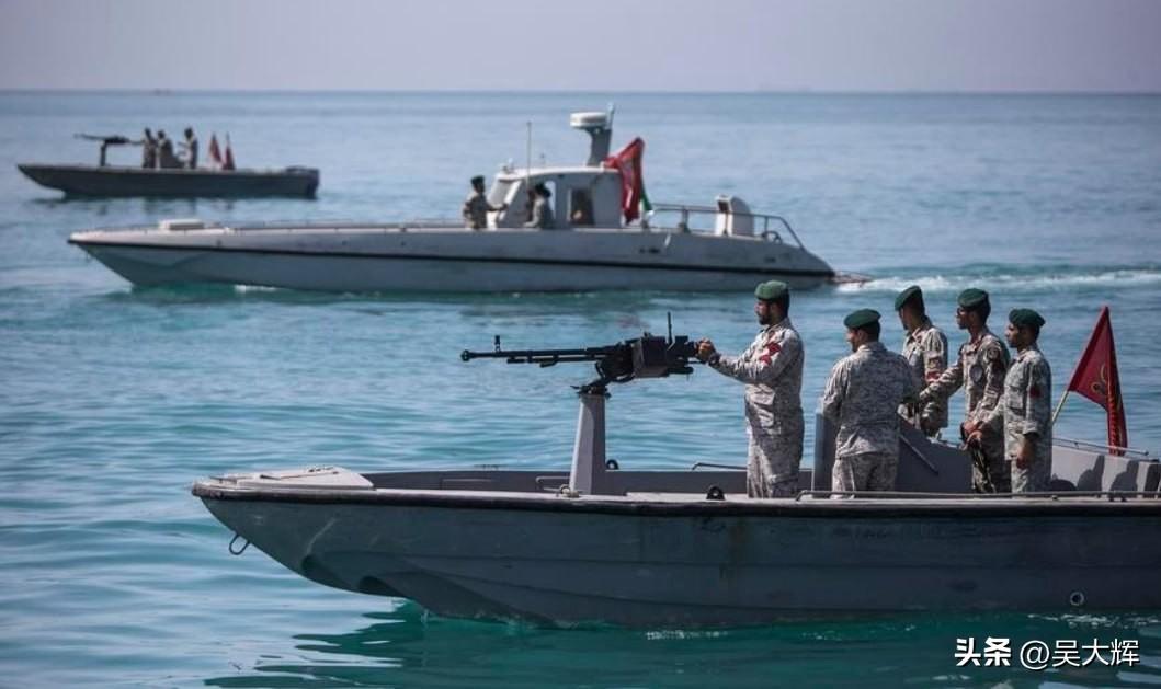 英国计划牵头组建护航联盟，保障霍尔木兹海峡船只安全

据多家媒体报道，英国与法国