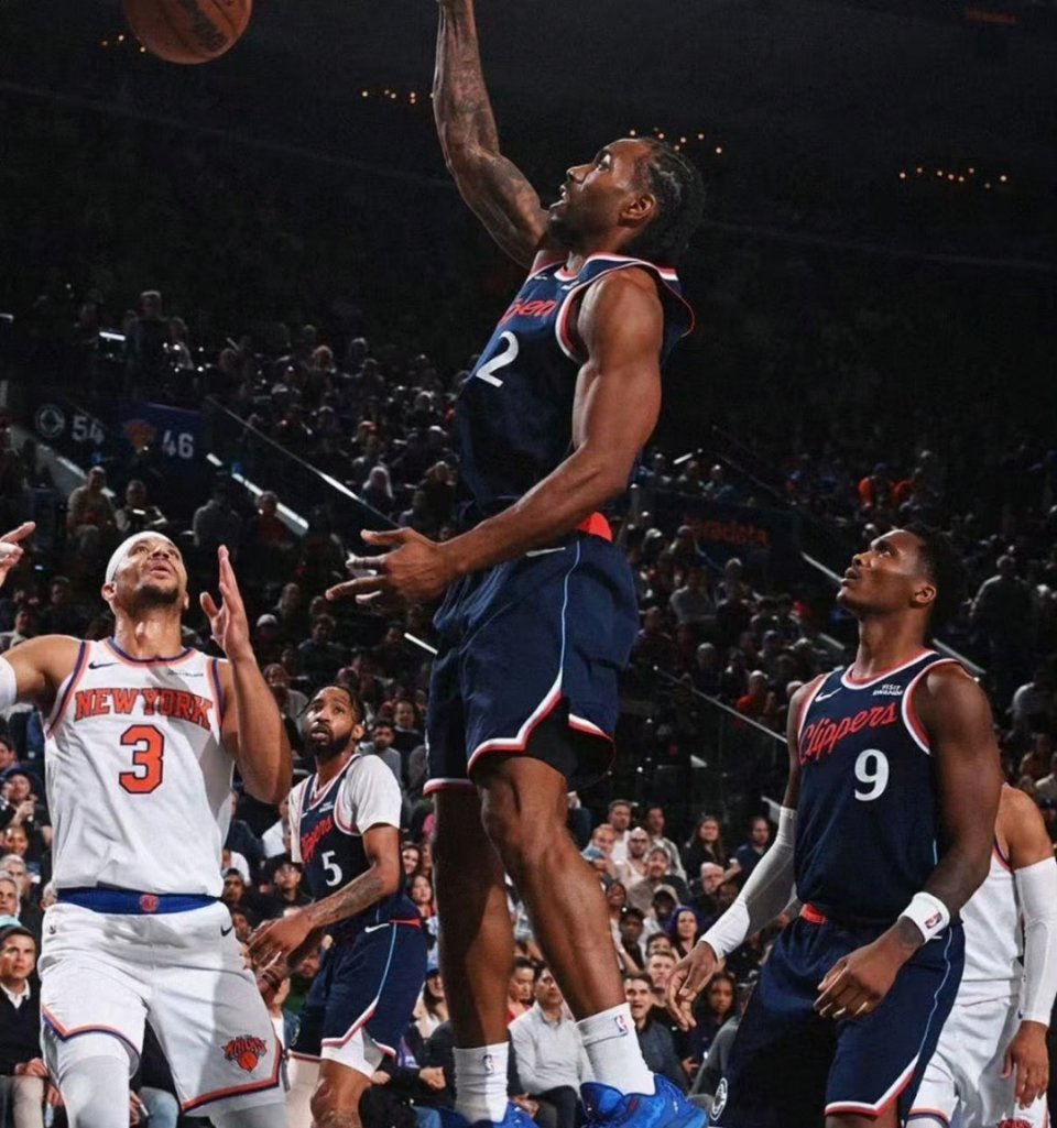 NBA常规赛31分钟｜20投15中｜三分9中6｜罚球9中9狂砍45分5篮板5助攻