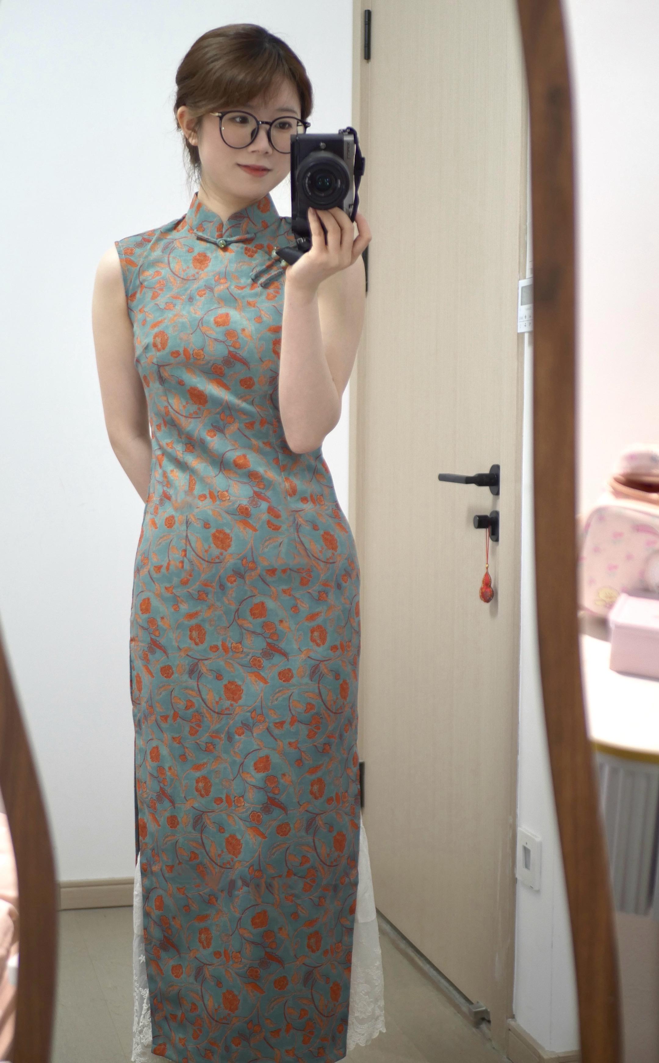 🪴• ᴥ <🪴。复古又轻柔的绿色旗袍～ 旗袍：花满絮