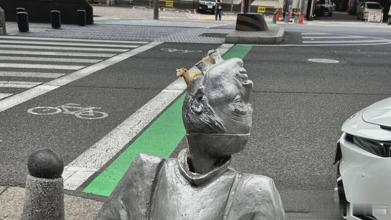 处分公布！日本警察酒后损毁丰臣秀吉雕像 同行3人未制止一并受罚海外新鲜事日本 日