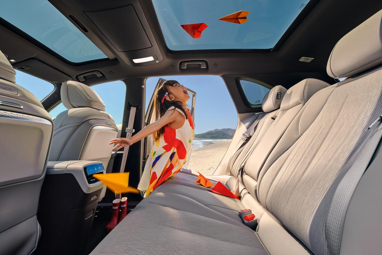 别克至境E7亮相即爆款，门店人气见证“满分座舱”魅力
昨日下午樊登年度演讲现场，