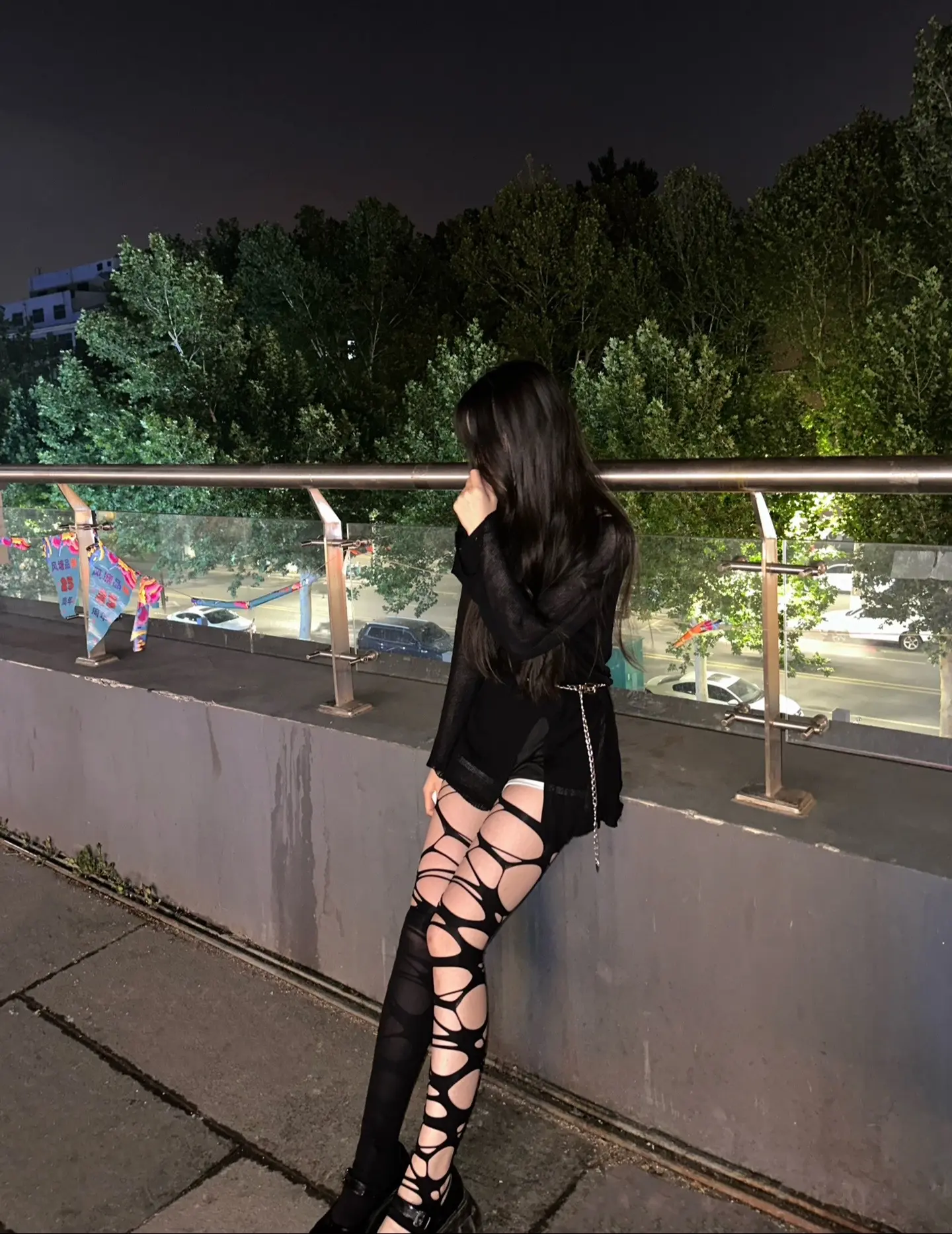 趁年轻多和小帅谈恋爱 别管渣不渣