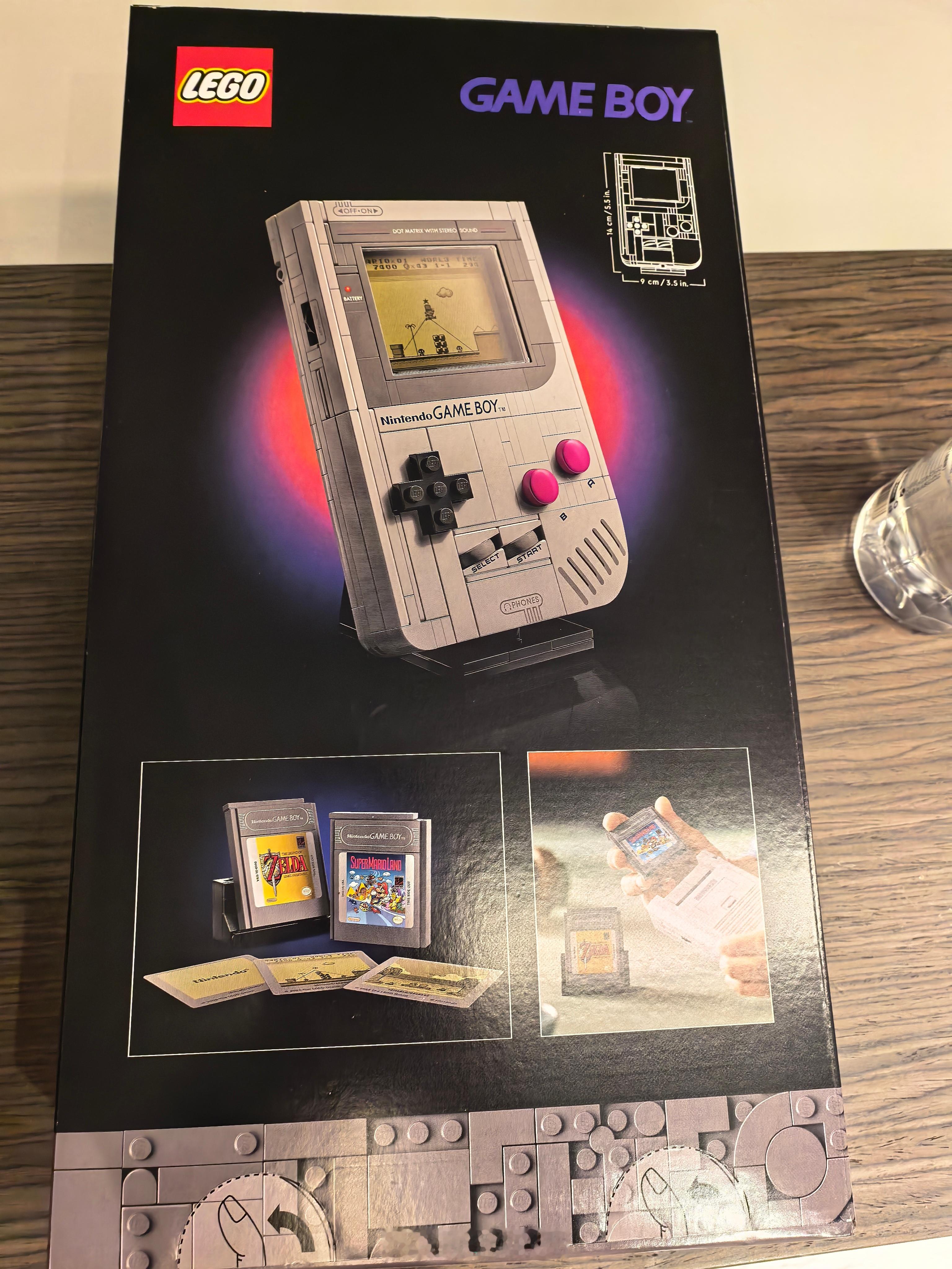 早啊，买了个这个，有玩过黑白Gameboy的吗？ ​​​