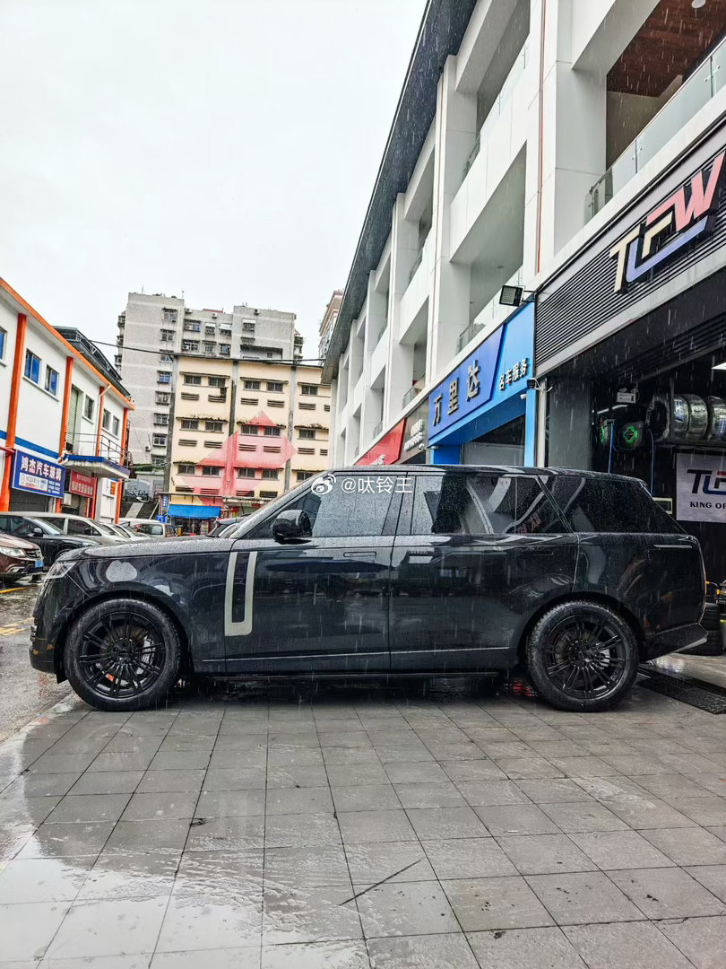 提新车 路虎揽胜 完工案例TLFW 定制锻造21寸 