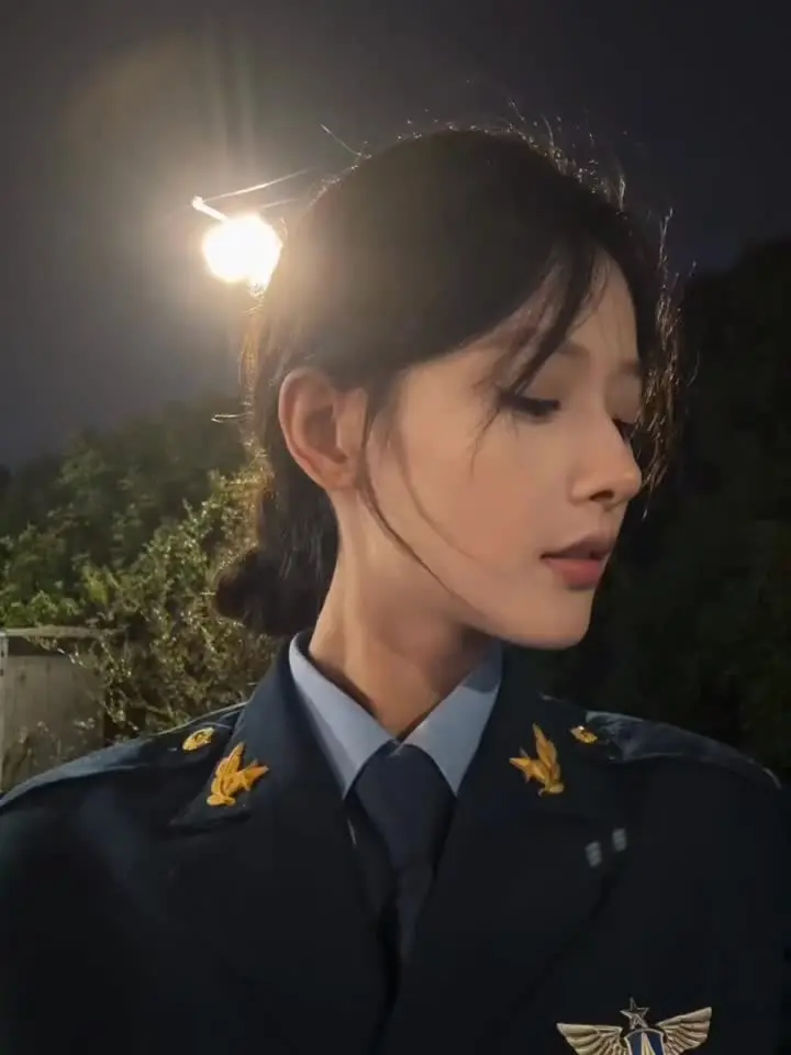 爱喝茶的人永远不可能对饮料感兴趣.