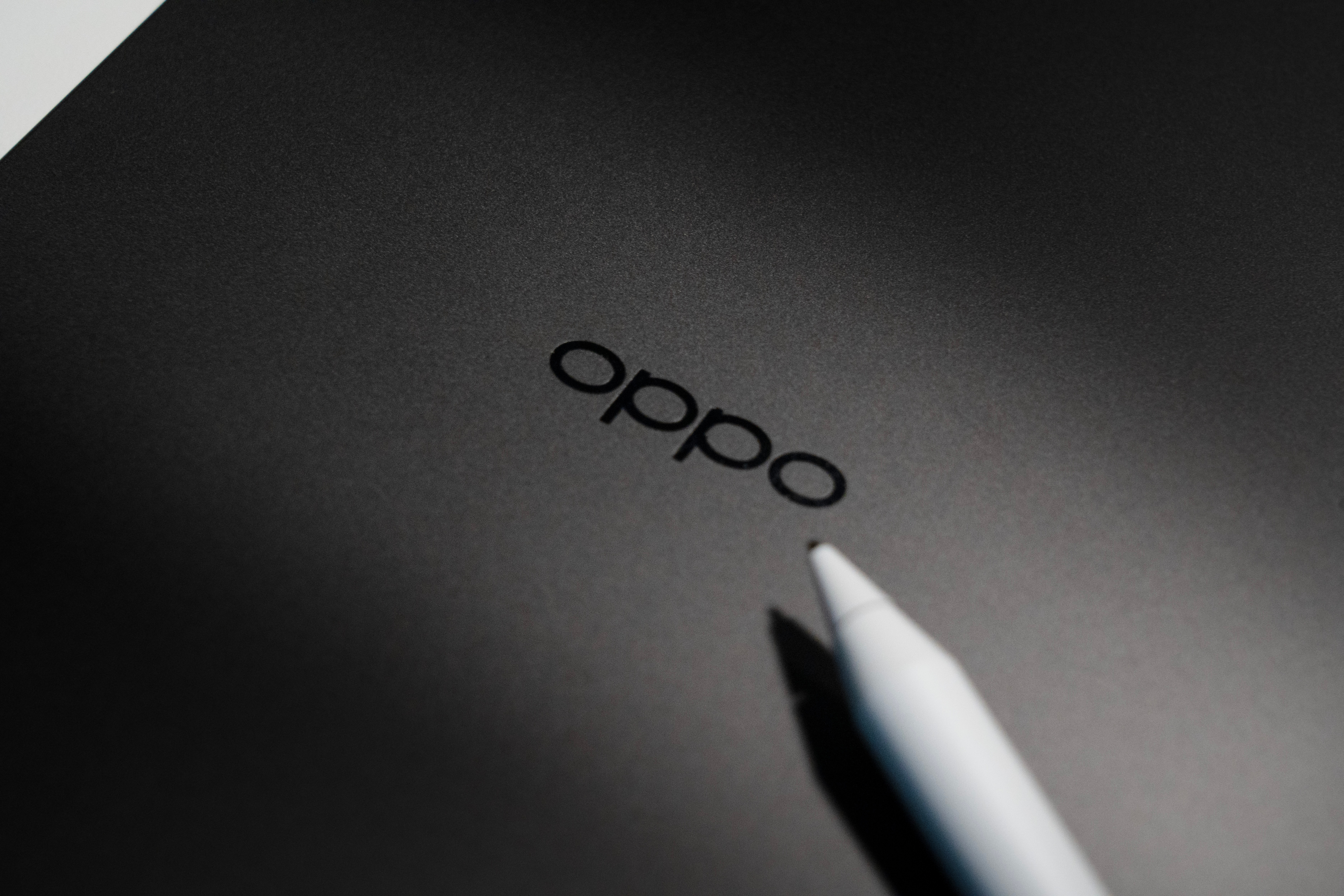 收到了一台OPPO Pad Mini出点图，后面有测试开箱~安卓OLED板子可以