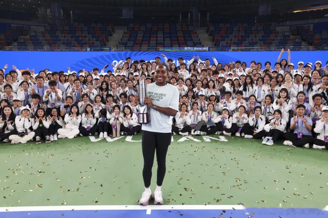 2026武汉网球公开赛 志愿者招募，如约而至！🎾欢迎每一个热爱网球、热爱志愿服