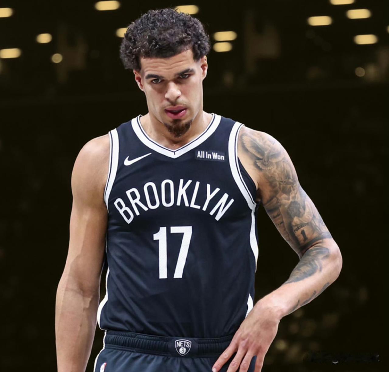 正好赛季中期交易日前篮网也是球队超市大开张，可以把小波特搞来提升外线火力。本赛季