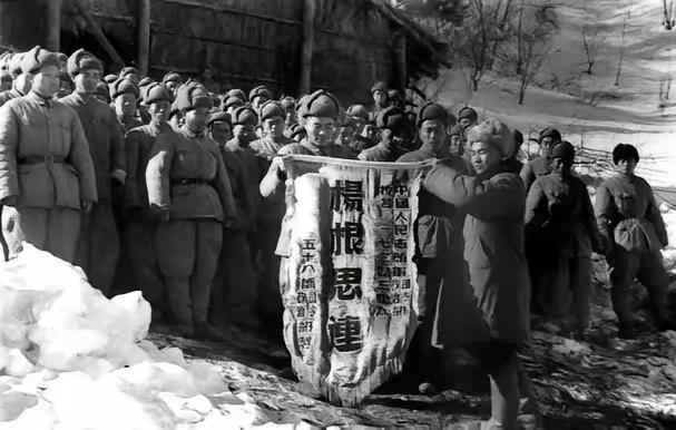 朝鲜战争中，志愿军500人急袭南朝鲜溃军，结果因为天黑走错路，误入6000余人的