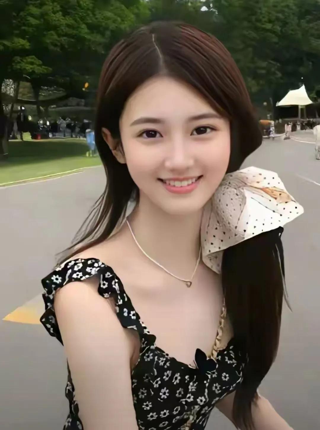 我，一个30岁的单身女子，常常在夜深人静时问自己：“我已经降低了标准，为什么还是