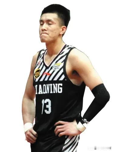战旧主郭艾伦未出战，辽宁男篮120:88大胜广州男篮豪取三连胜，谁能阻挡卫冕冠军