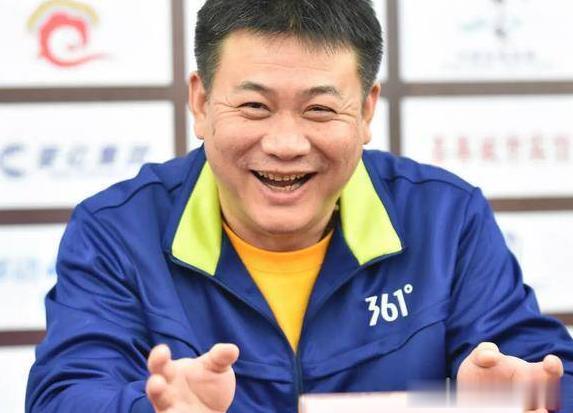 亚运会的比赛结束之后，蔡斌作为中国女排的主帅，在接受媒体采访时，第一次表达了对于