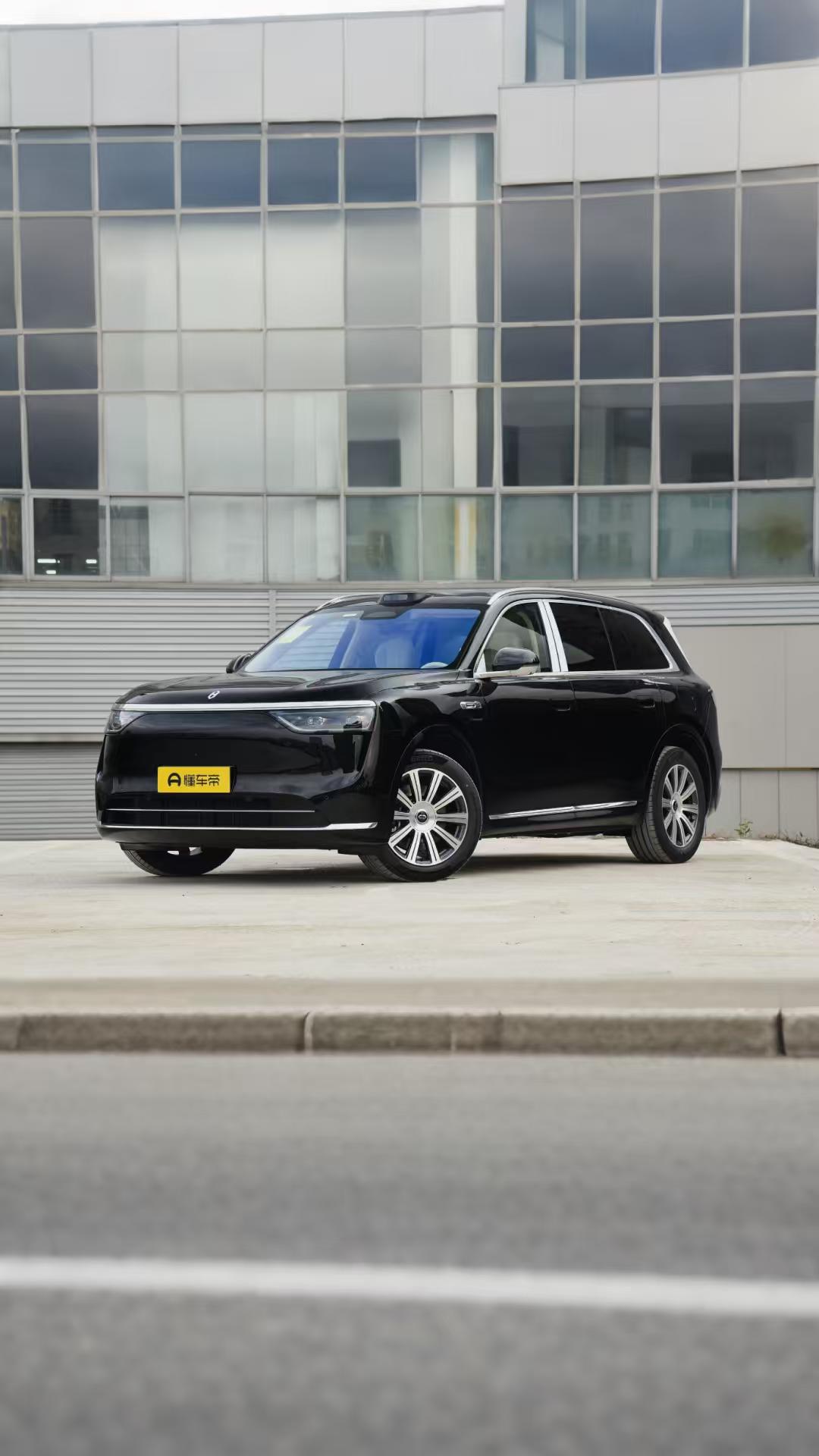 最近我真被问界M8的二手车行情“惊”到了——不是因为它跌得多，而是它居然跌得这么