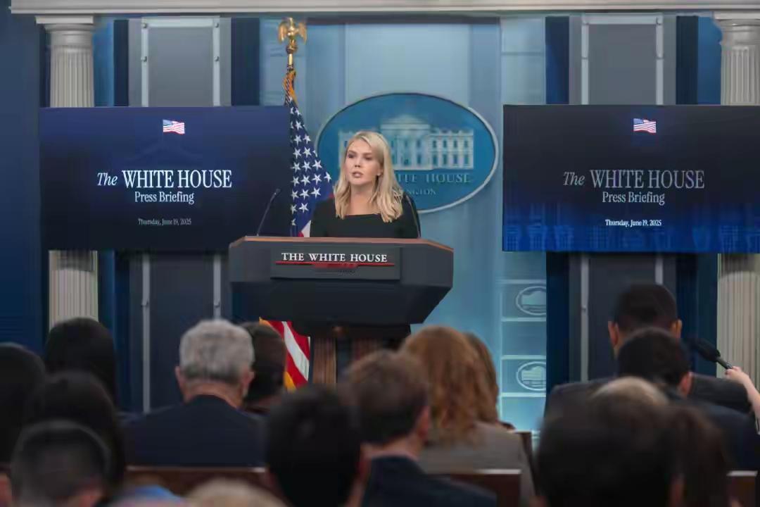 倒反天罡，活久见[吃瓜群众]白宫竟然指责BBC是“假新闻媒体”[吐血]
川普的“