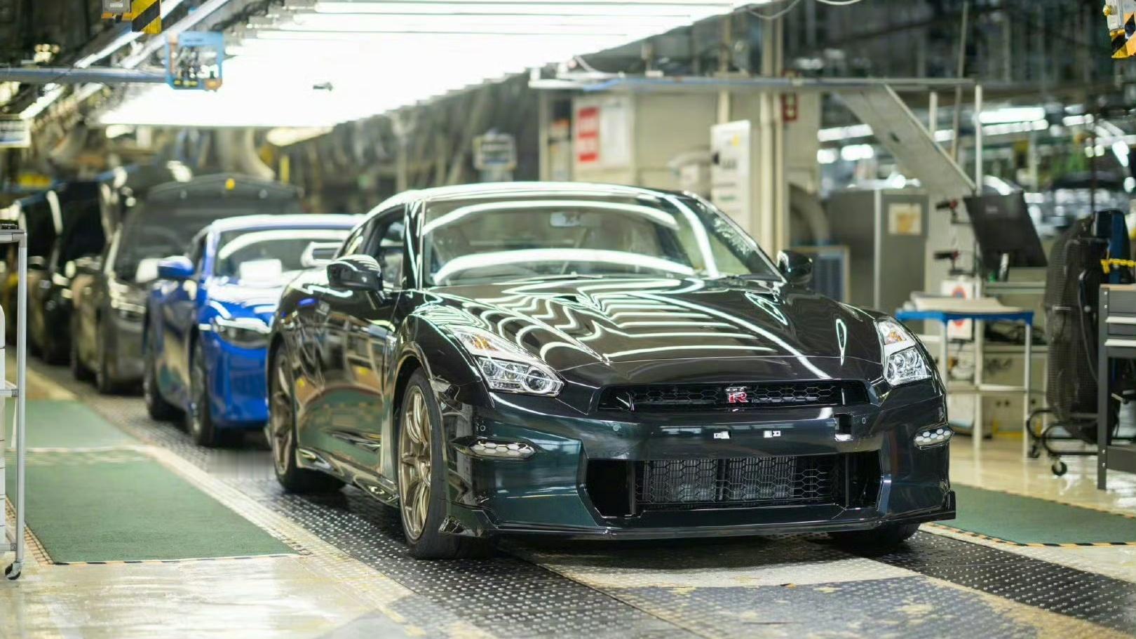 2005-2025 GT-R R35终于停产了……太长寿了…… ​​​