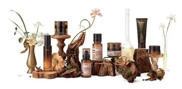 姐妹们听劝！HBN最近投诉炸了——用三天脸肿刺痛，烂脸脱皮成常态，想退还被扣钱。